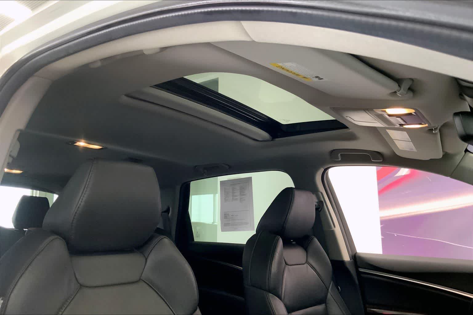 Thumbnail: 2020 Acura MDX - 28