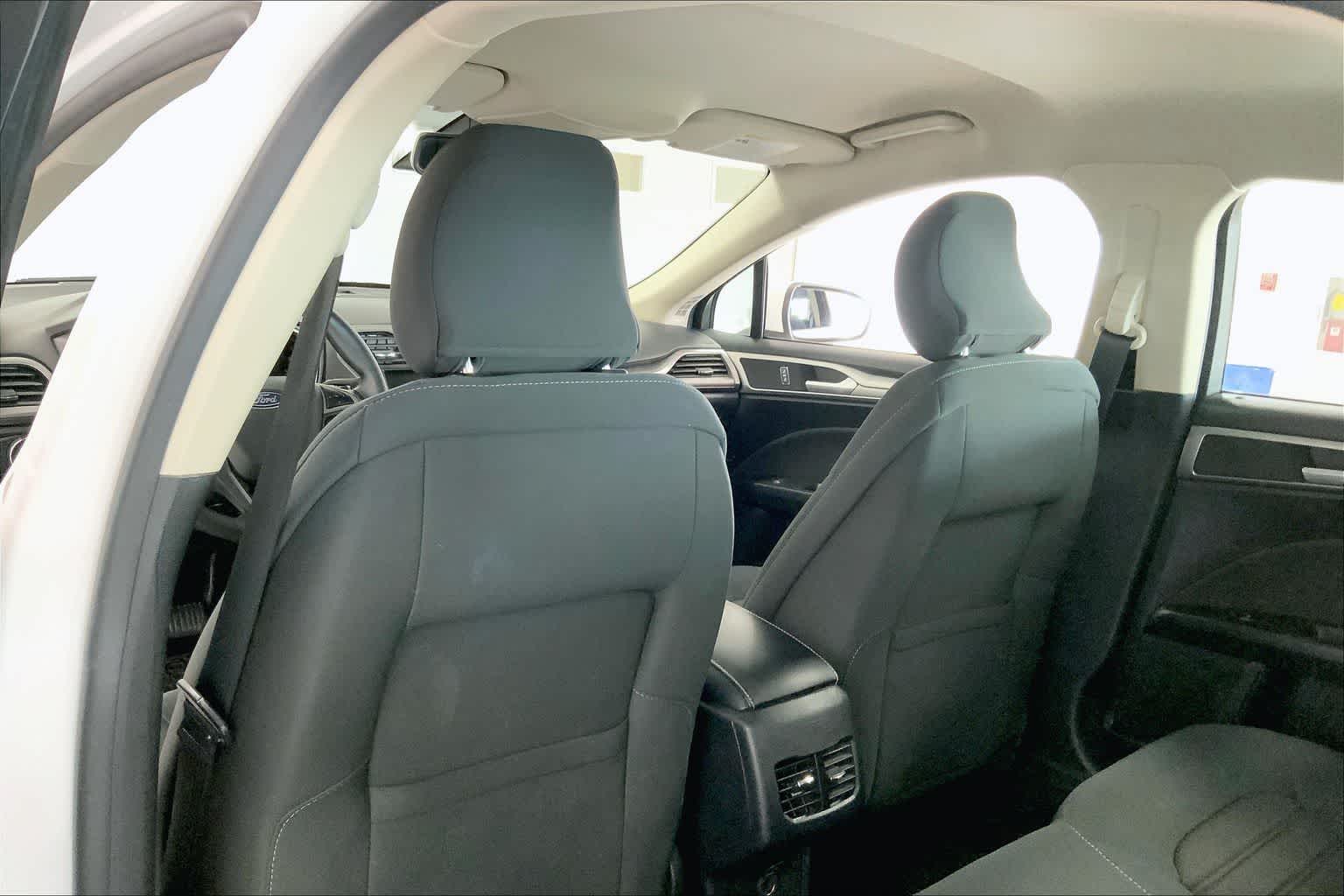 Thumbnail: 2019 Ford Fusion - 11
