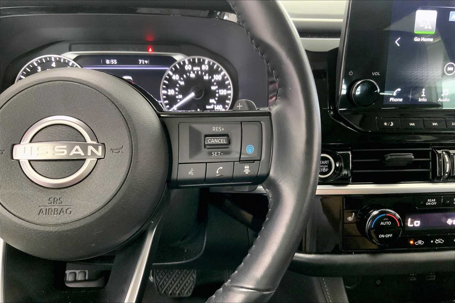 Thumbnail: 2023 Nissan Pathfinder - 22