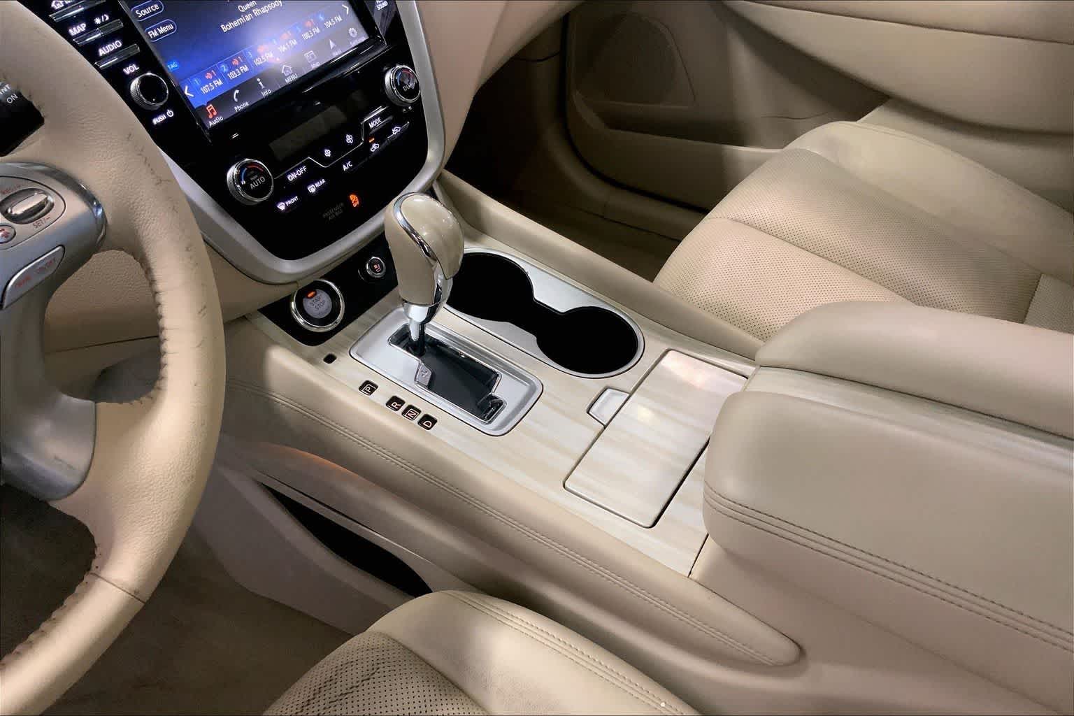 Thumbnail: 2015 Nissan Murano - 15