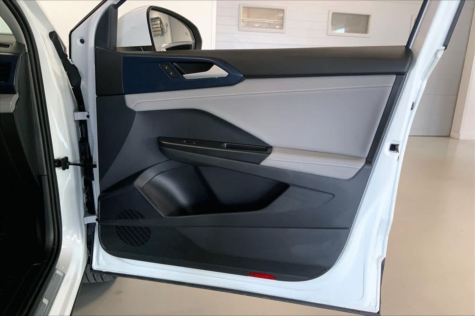 Thumbnail: 2024 Volkswagen Taos - 26