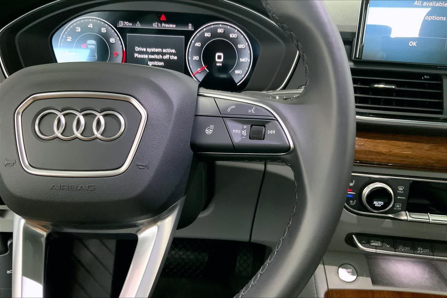 Thumbnail: 2023 Audi Q5 - 22
