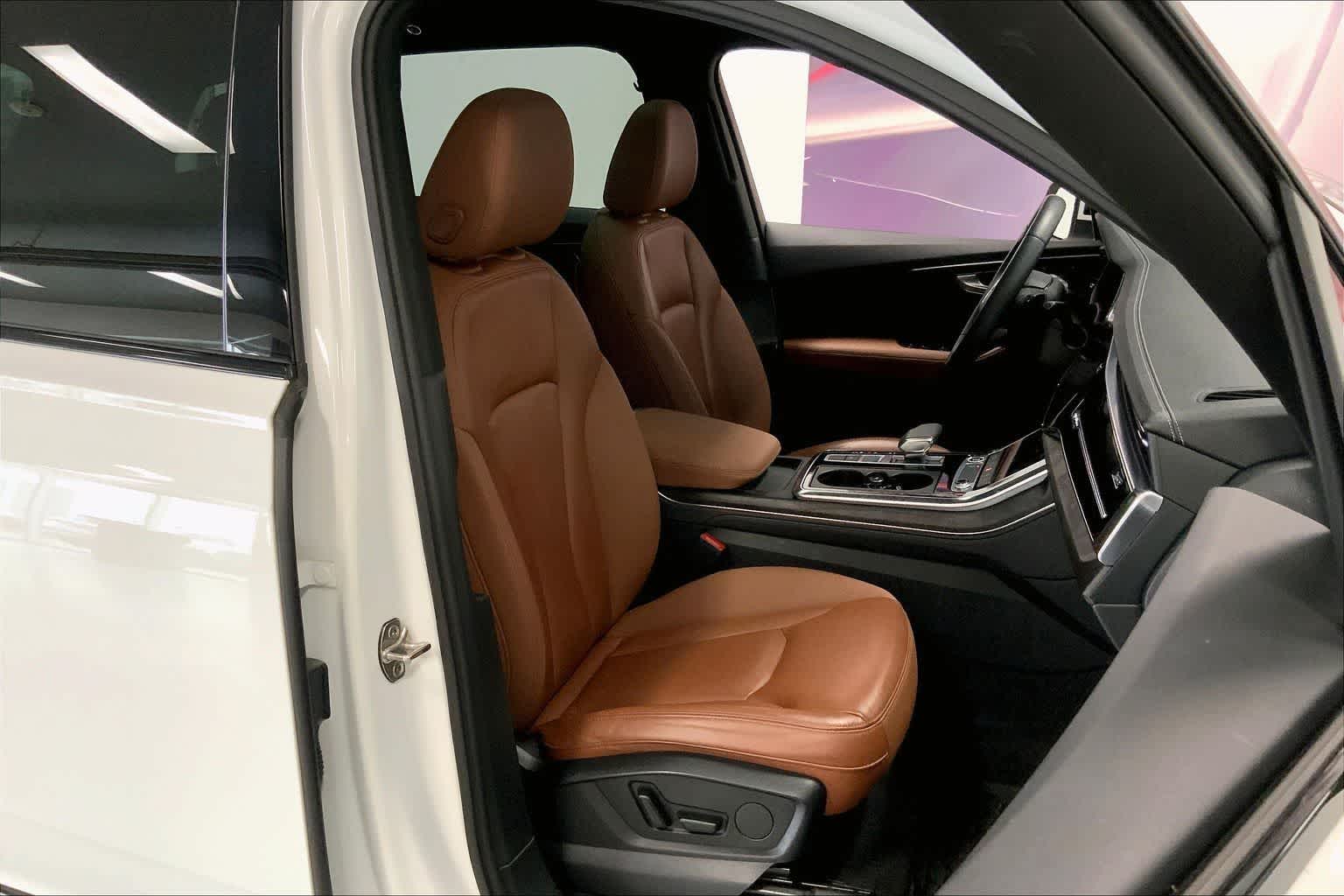 Thumbnail: 2023 Audi Q7 - 11