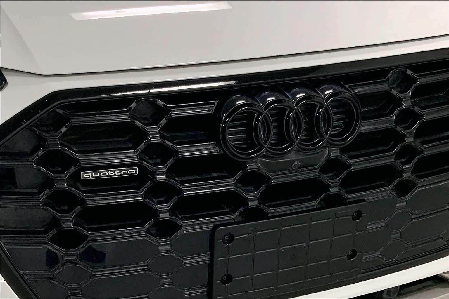 Thumbnail: 2023 Audi Q5 - 31