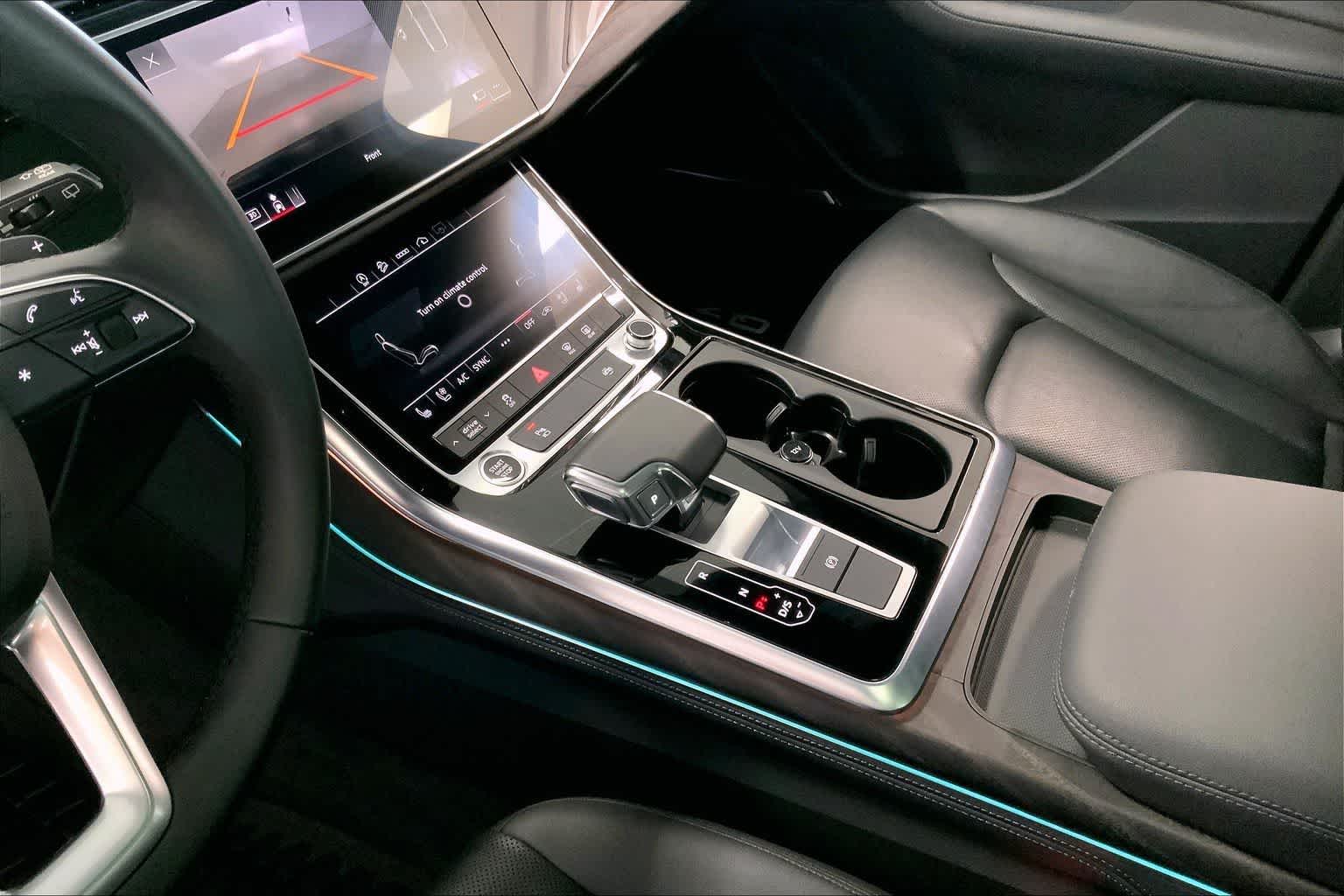 Thumbnail: 2023 Audi Q7 - 15
