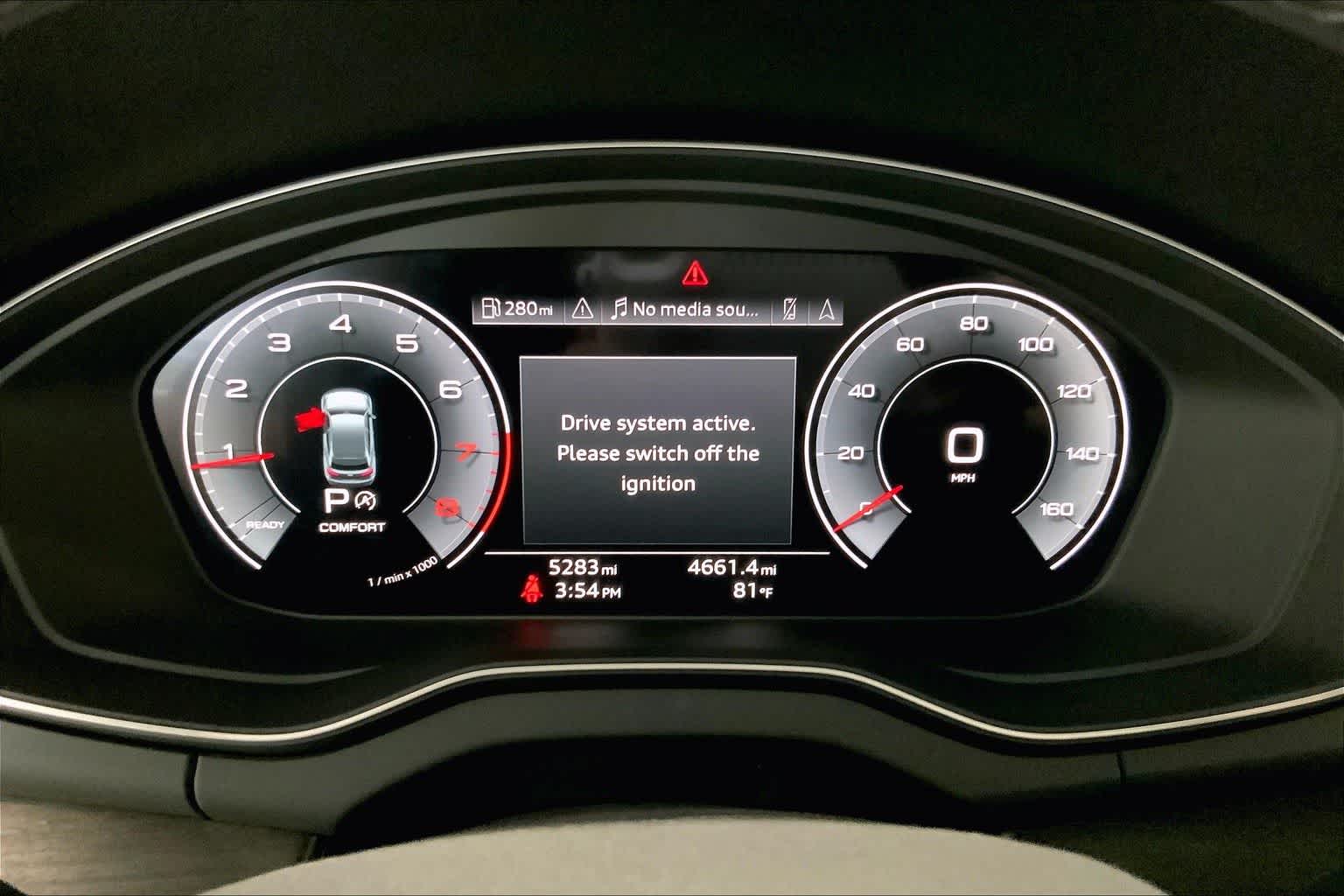 Thumbnail: 2025 Audi Q5 - 16