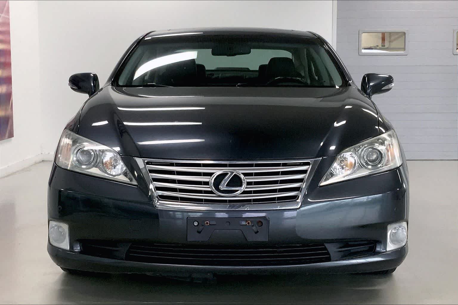 Thumbnail: 2011 Lexus ES - 6