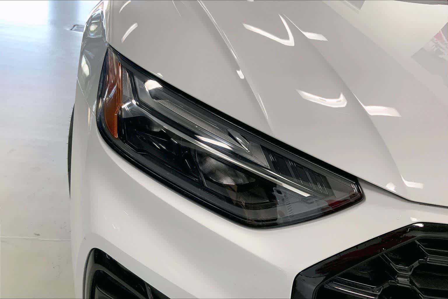 Thumbnail: 2023 Audi Q5 - 29