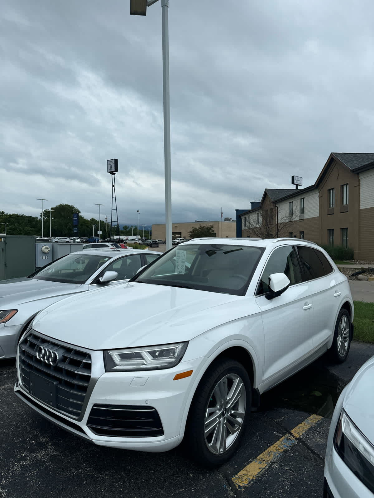 Thumbnail: 2018 Audi Q5 - 3