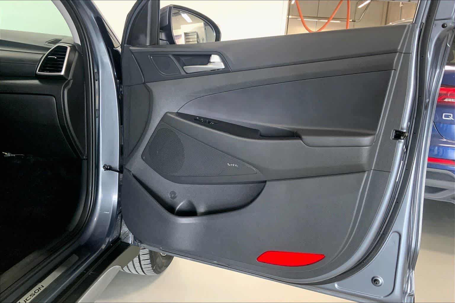 Thumbnail: 2021 Hyundai Tucson - 24