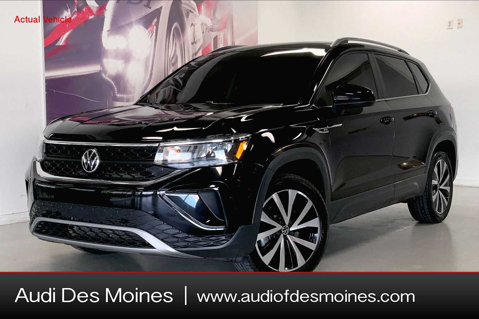Thumbnail: 2022 Volkswagen Taos - 1