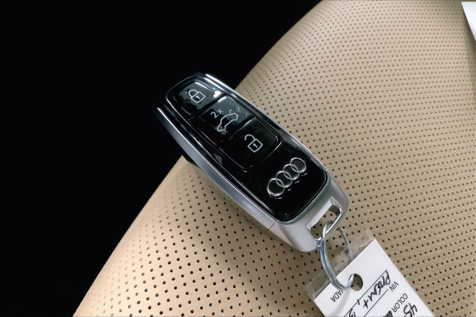 Thumbnail: 2026 Audi Q7 - 20