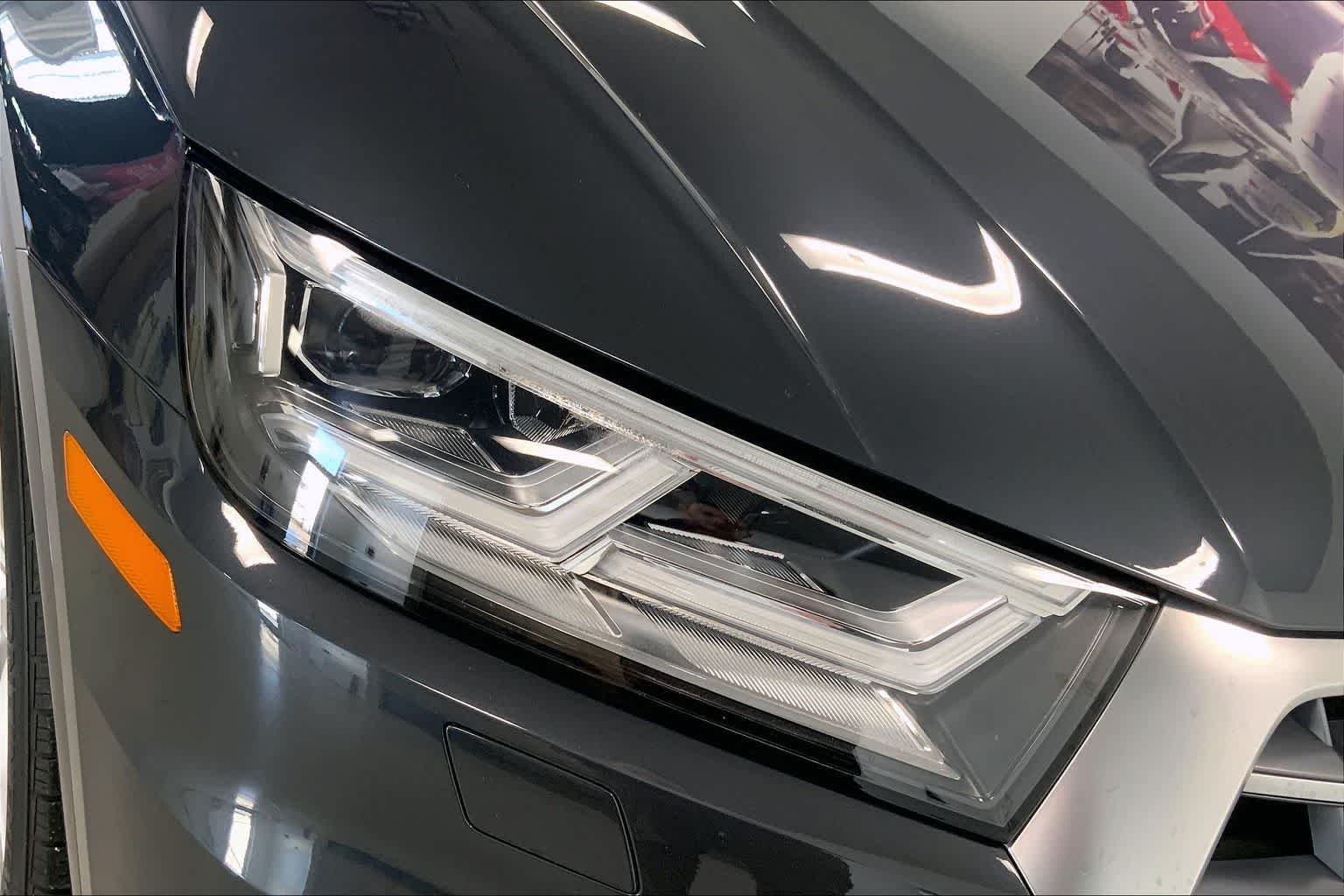 Thumbnail: 2020 Audi Q5 - 29