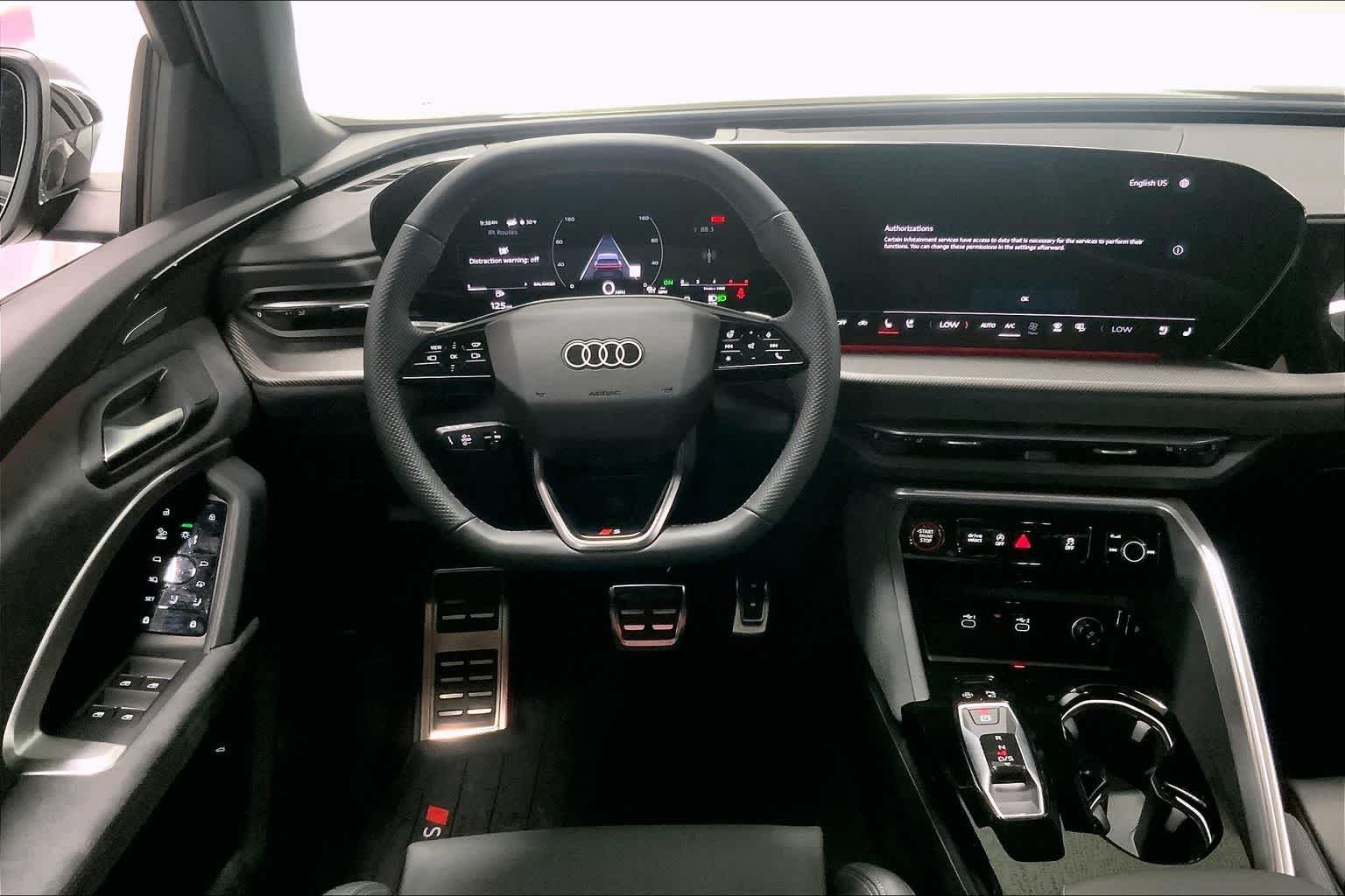 Thumbnail: 2025 Audi SQ5 - 14