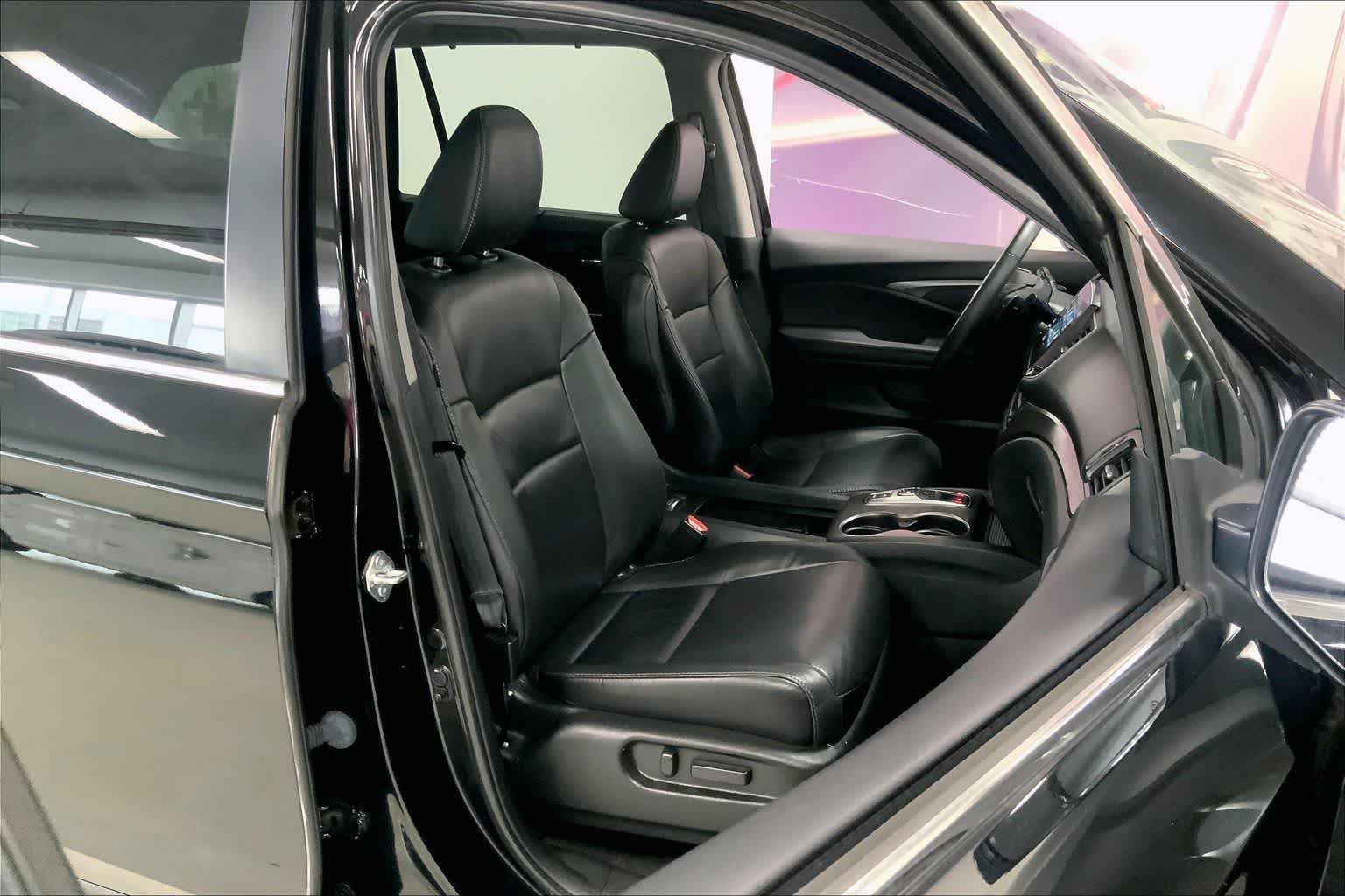 Thumbnail: 2022 Honda Pilot - 12