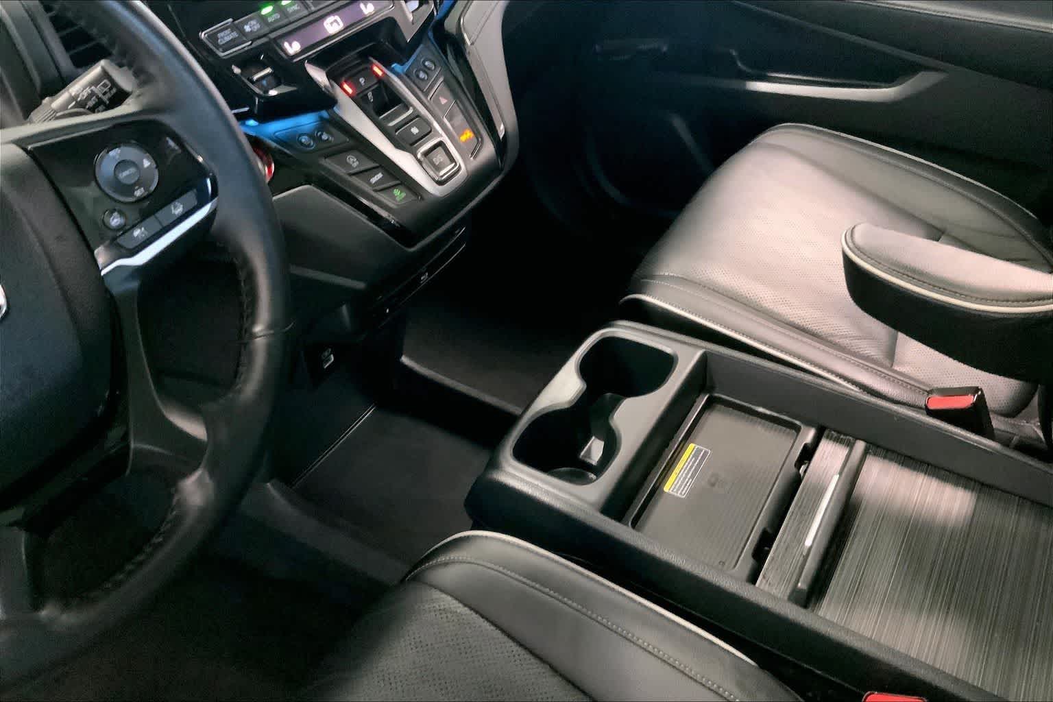 Thumbnail: 2023 Honda Odyssey - 14