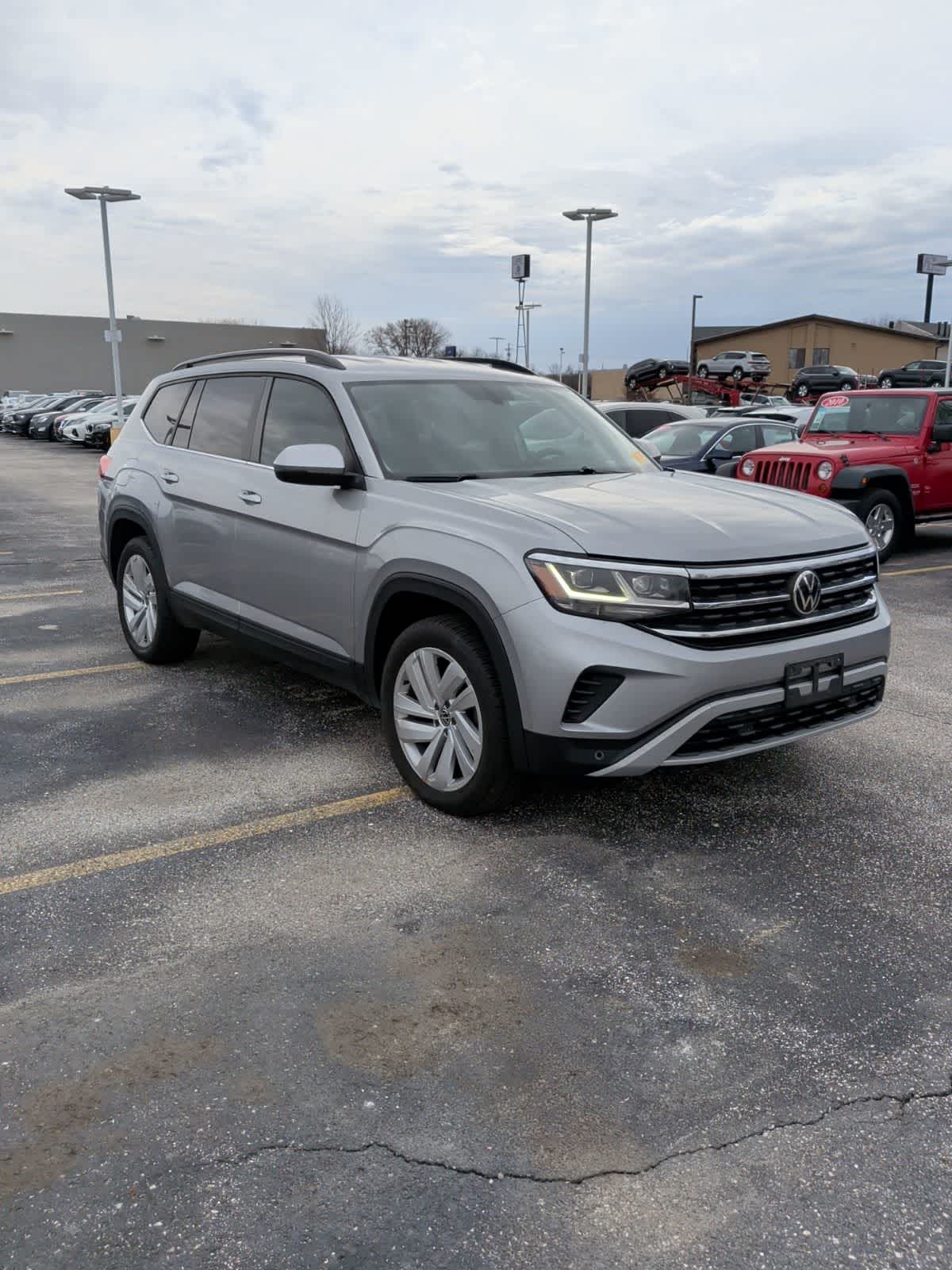 Thumbnail: 2021 Volkswagen Atlas - 8