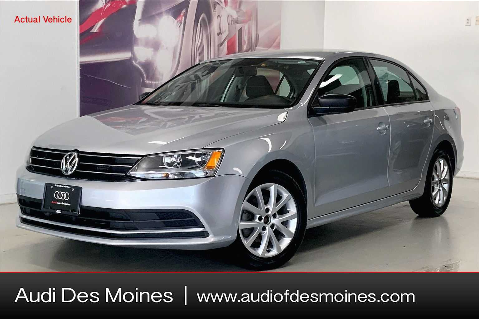 2015 Volkswagen Jetta SE -
                  Johnston, IA