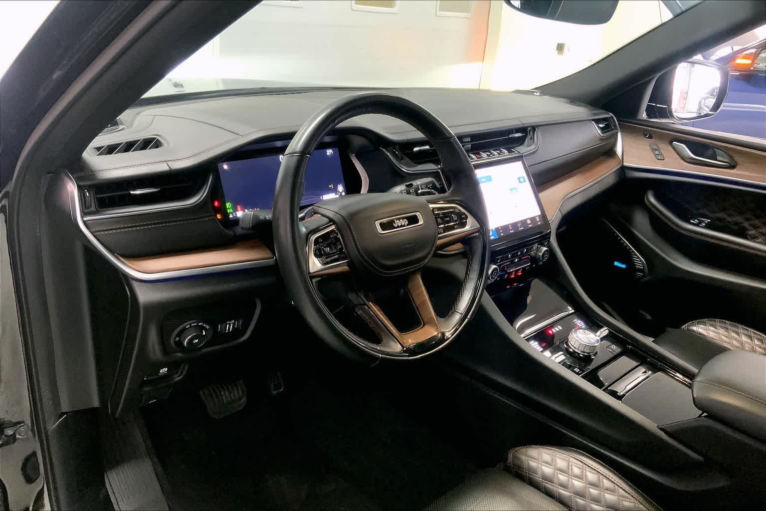 Thumbnail: 2022 Jeep Grand Cherokee - 2