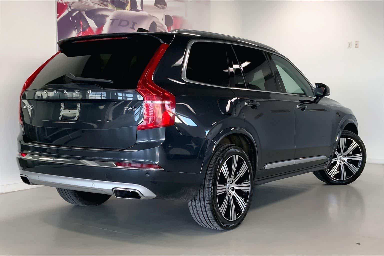 Thumbnail: 2021 Volvo XC90 - 22