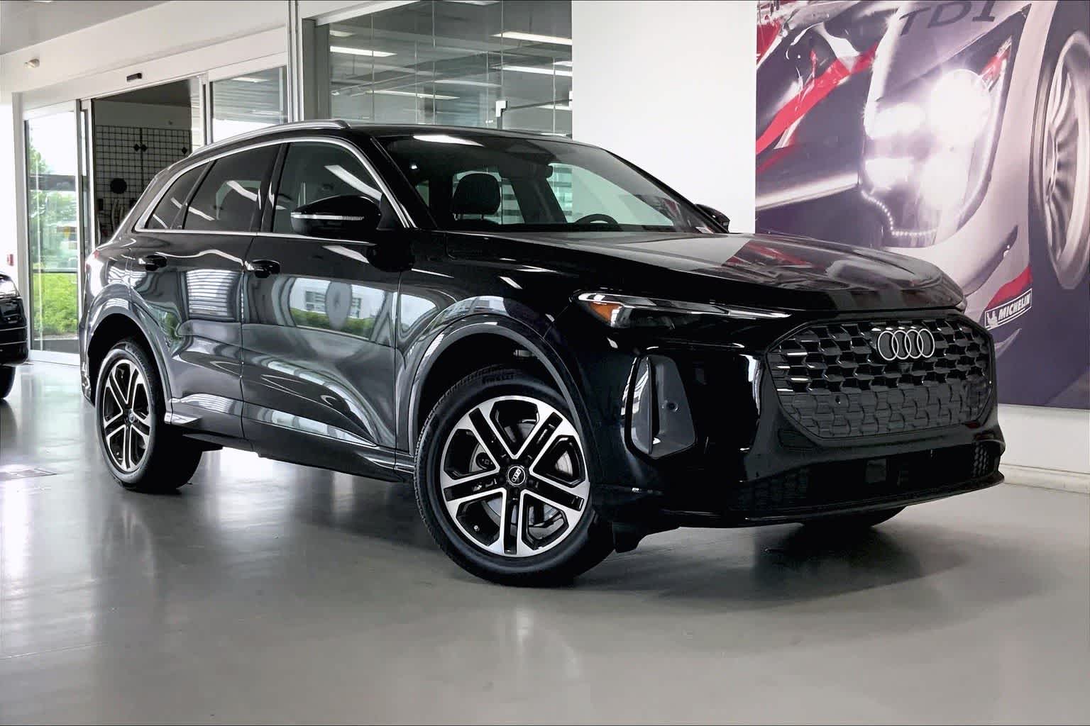 Thumbnail: 2025 Audi Q5 - 20