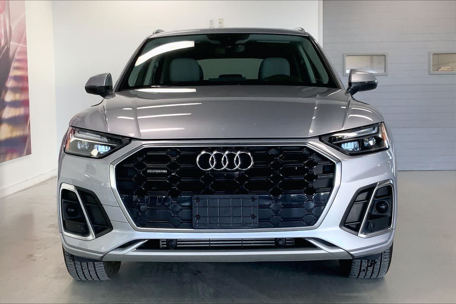 Thumbnail: 2022 Audi Q5 - 6