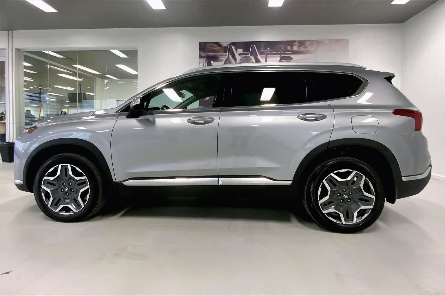 Thumbnail: 2023 Hyundai Santa Fe - 3