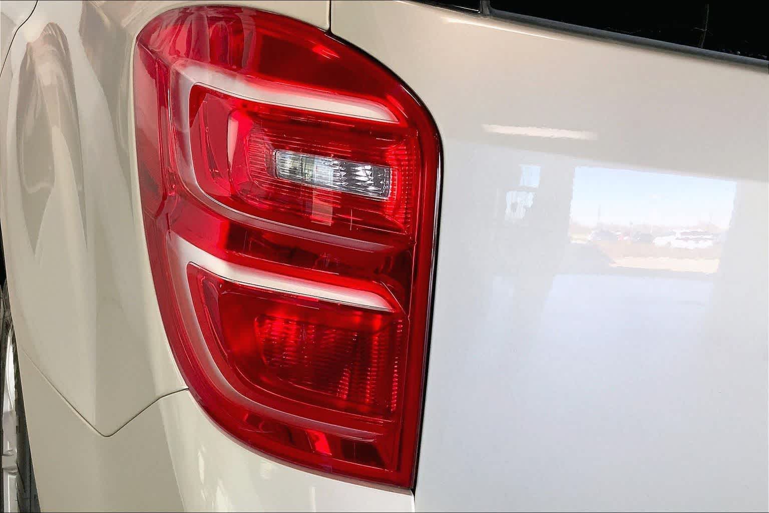 Thumbnail: 2016 Chevrolet Equinox - 30