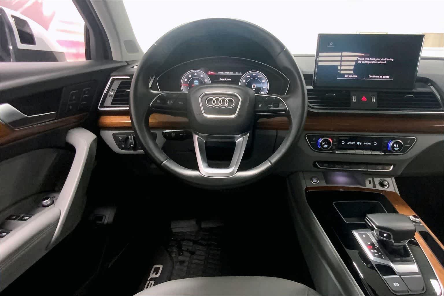 Thumbnail: 2022 Audi Q5 - 13