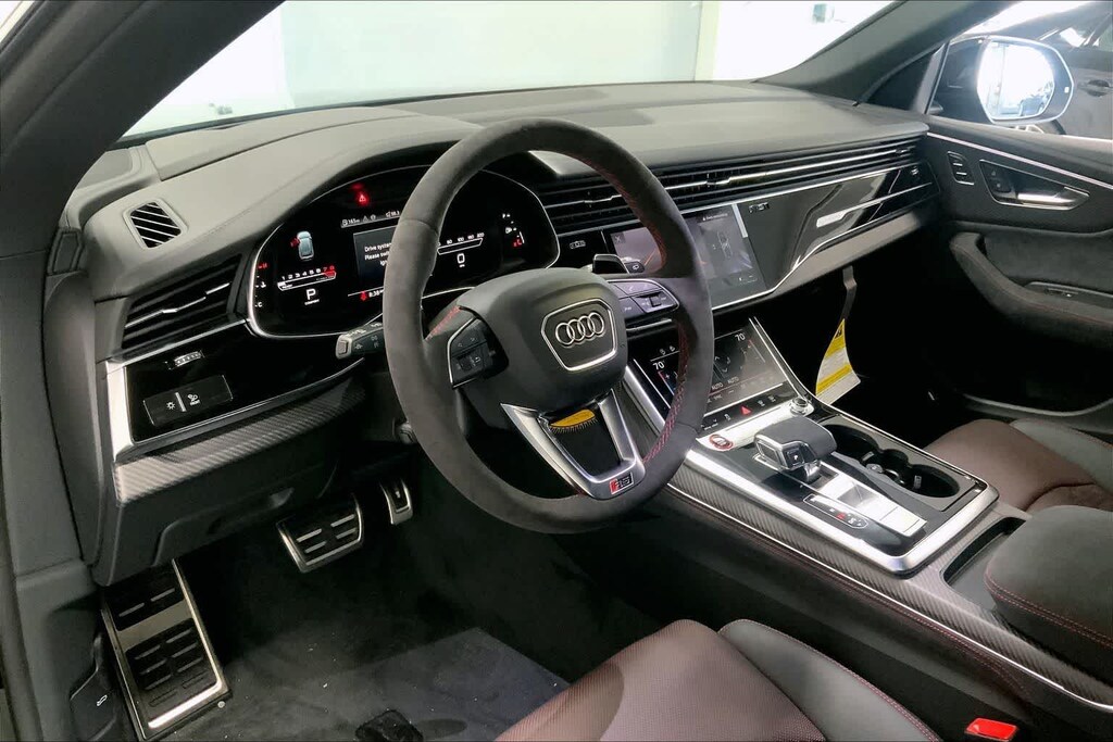 New 2026 Audi RS Q8 4.0T performance SUV