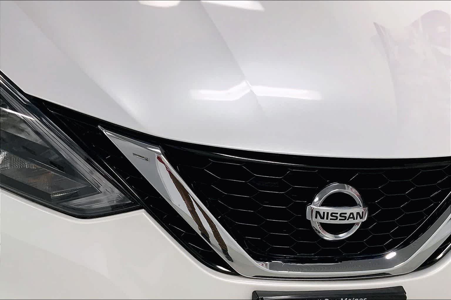 Thumbnail: 2018 Nissan Sentra - 31