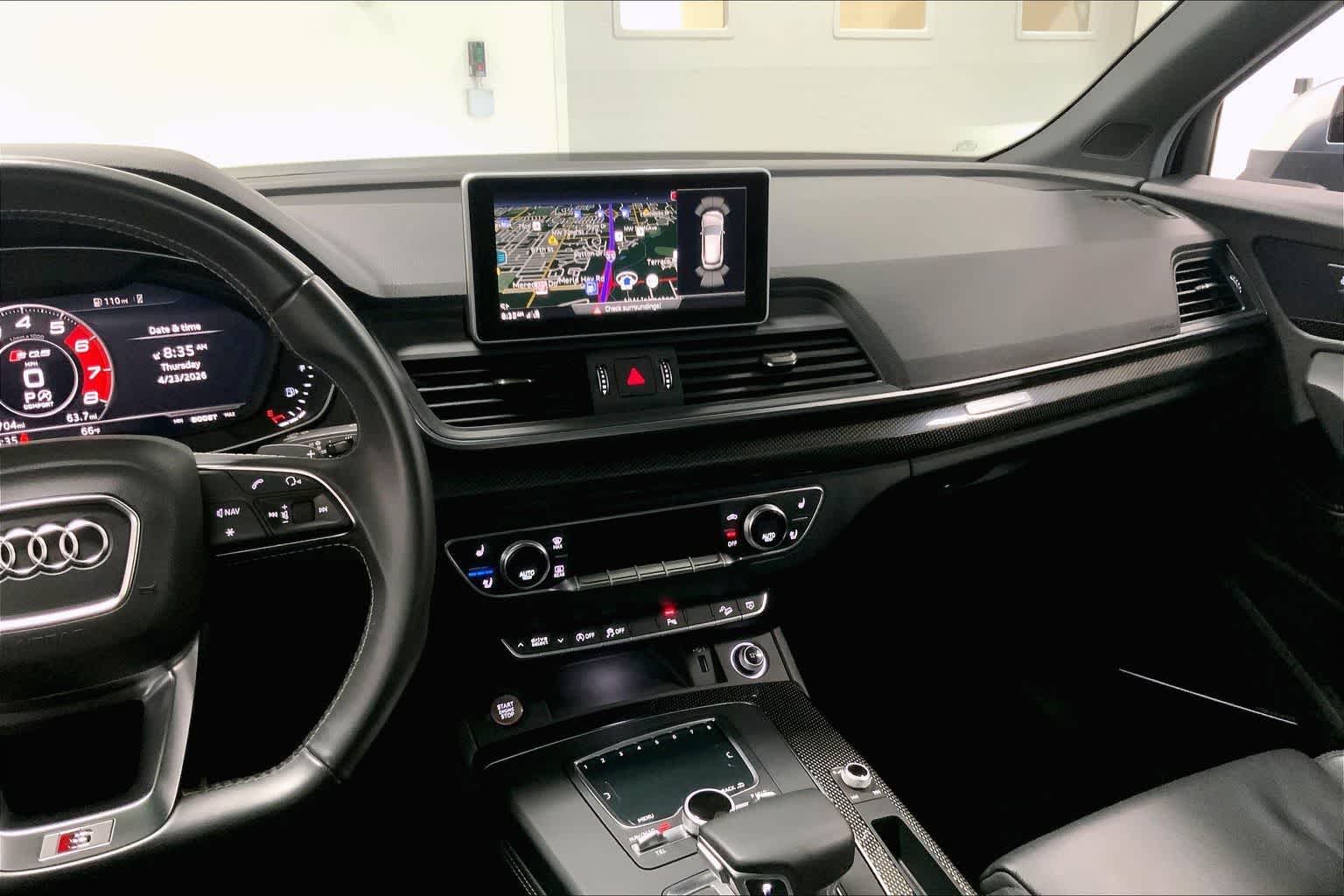 Thumbnail: 2018 Audi SQ5 - 13