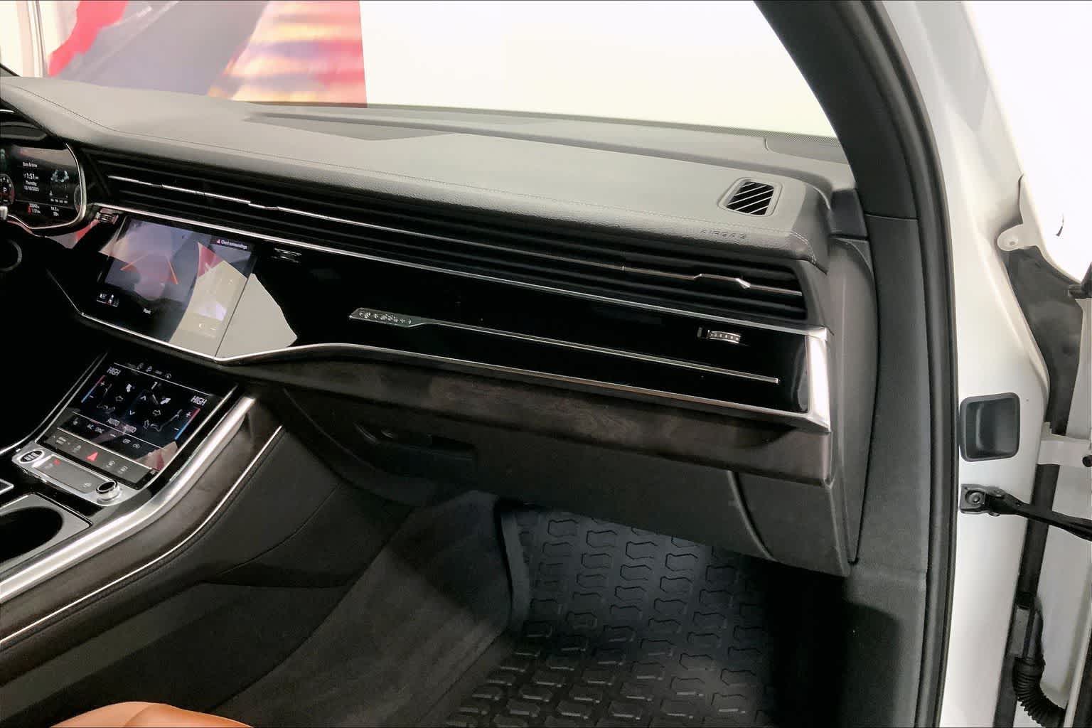 Thumbnail: 2023 Audi Q7 - 20