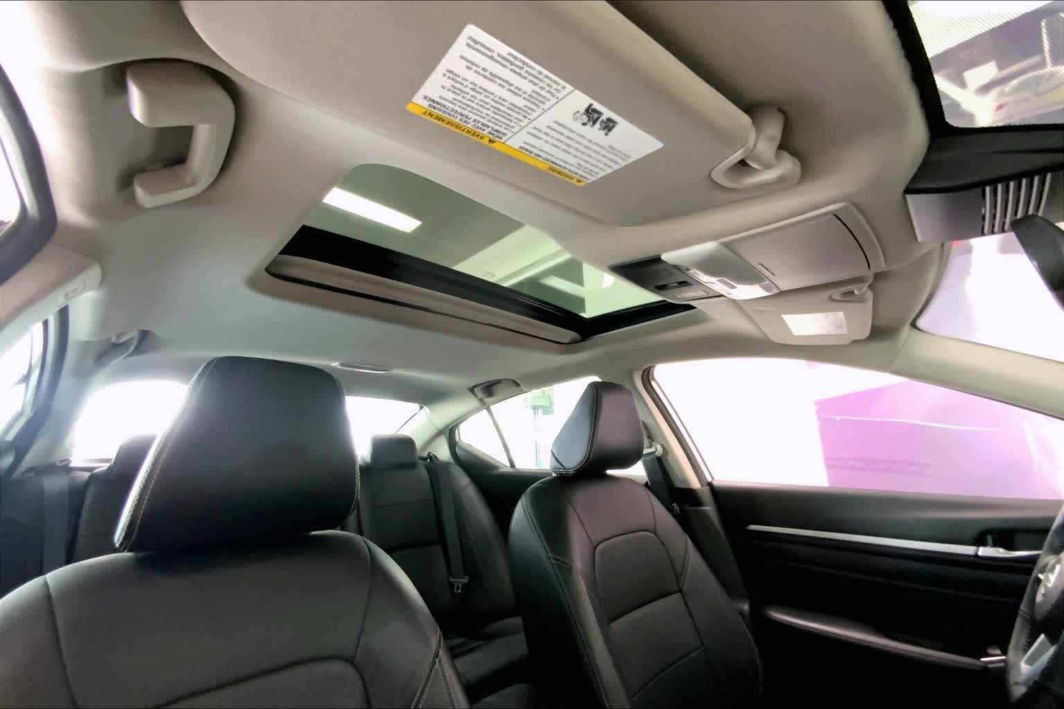 Thumbnail: 2022 Nissan Altima - 28