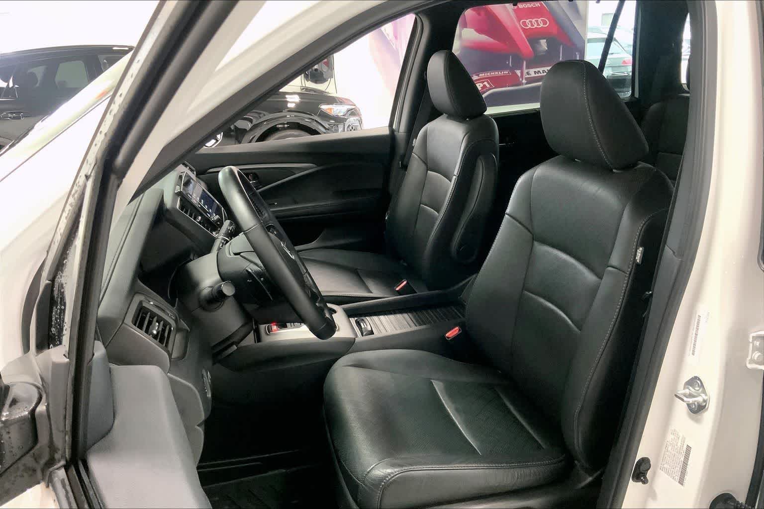 Thumbnail: 2021 Honda Passport - 10