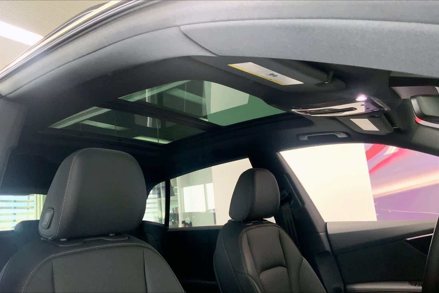 Thumbnail: 2025 Audi Q8 - 28