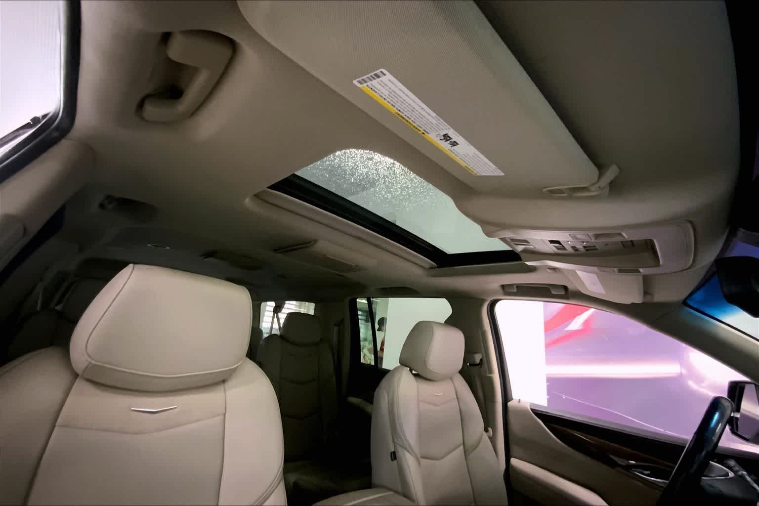 Thumbnail: 2019 Cadillac Escalade - 27