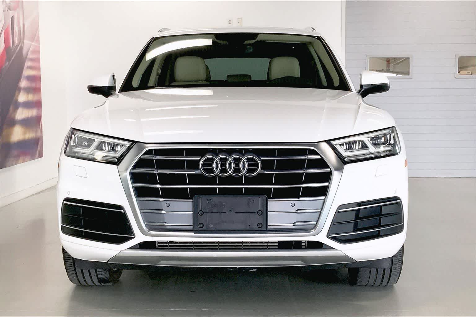 Thumbnail: 2020 Audi Q5 - 6