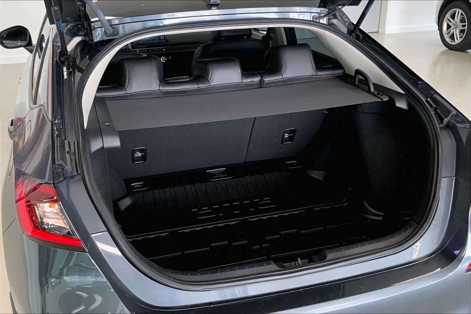 Thumbnail: 2024 Honda Civic - 16