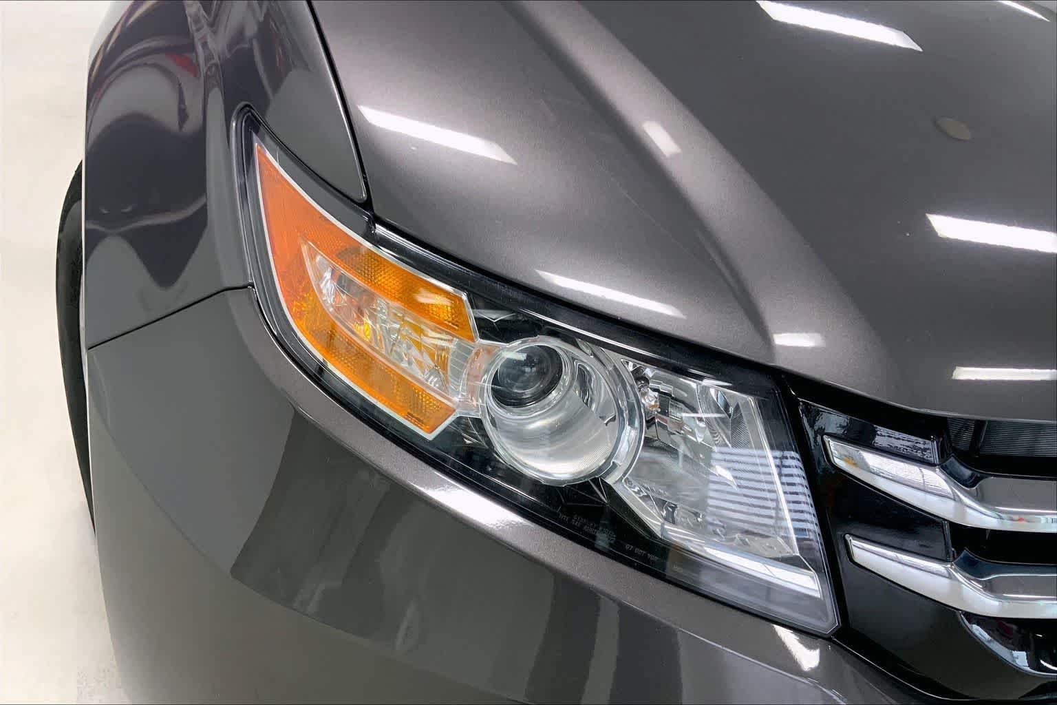 Thumbnail: 2014 Honda Odyssey - 28