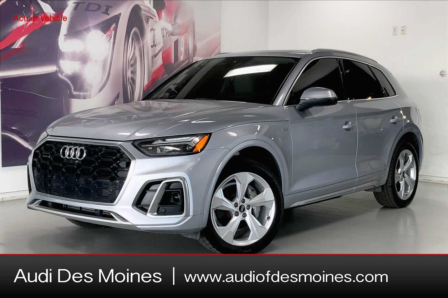 2022 Audi Q5 e Premium Plus -
                  Johnston, IA
