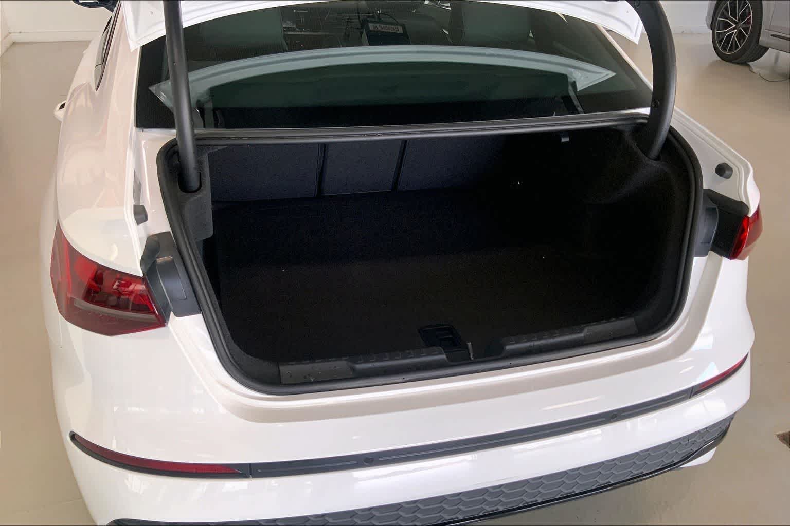 Thumbnail: 2025 Audi A3 - 17