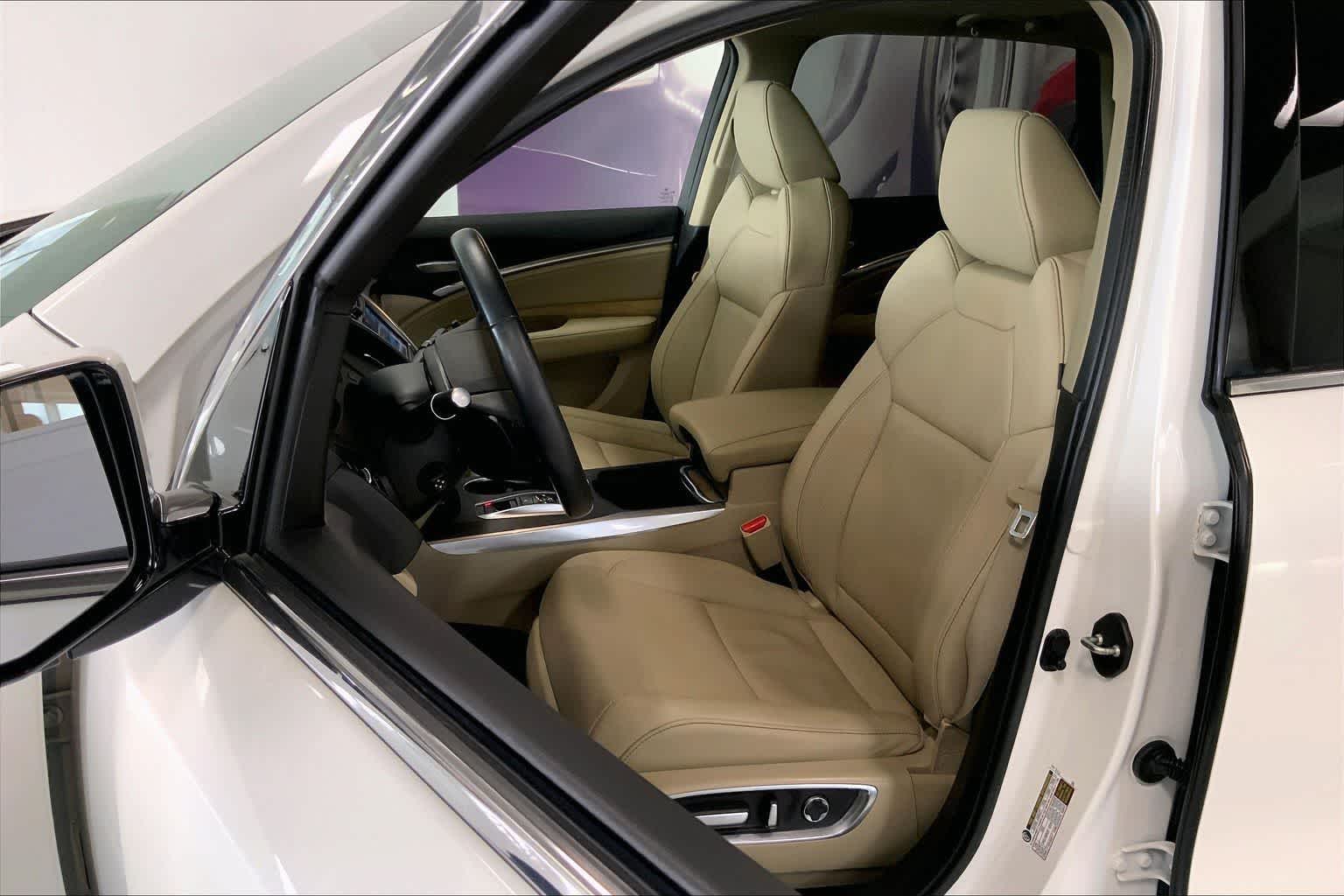 Thumbnail: 2019 Acura MDX - 9