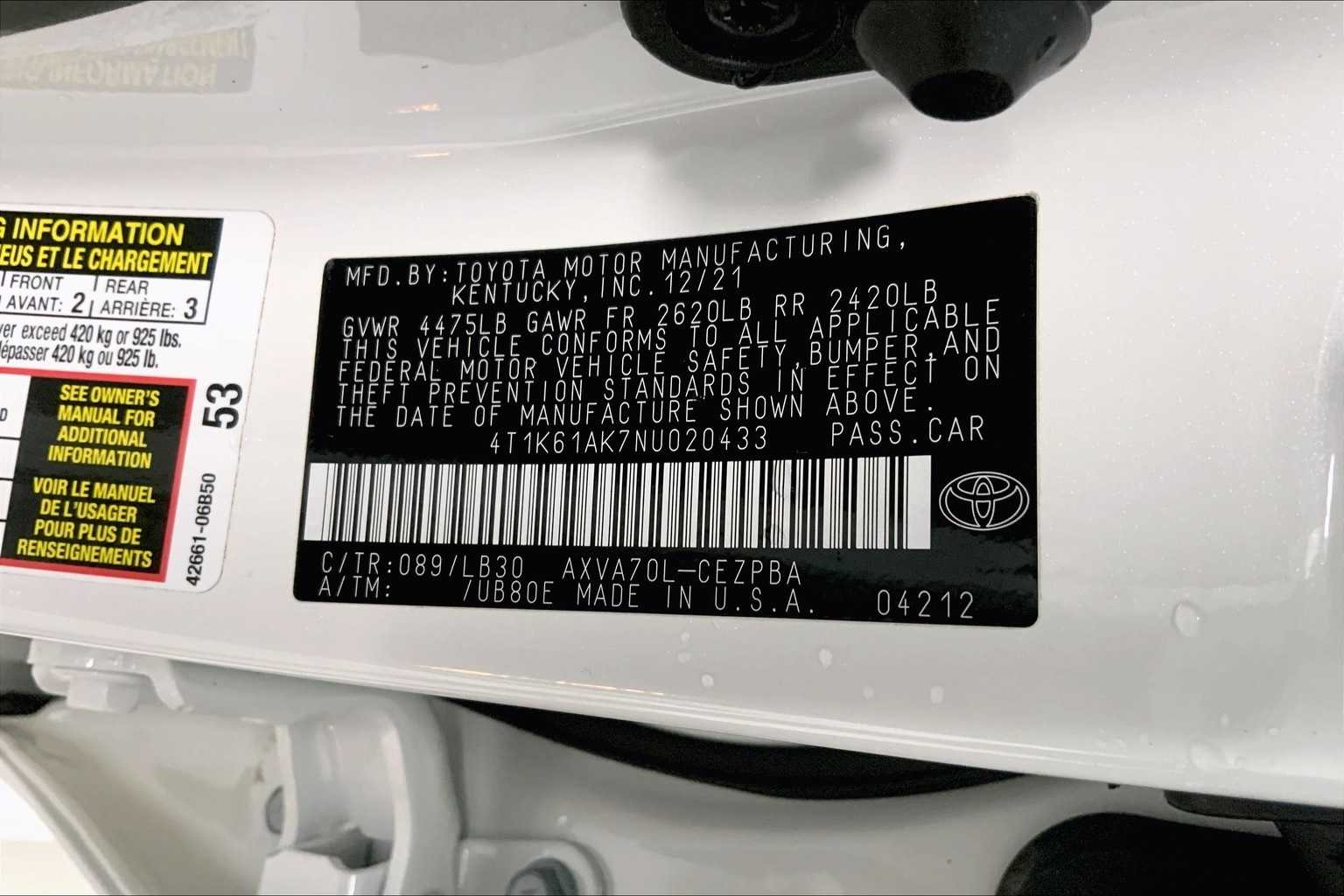 Thumbnail: 2022 Toyota Camry - 18