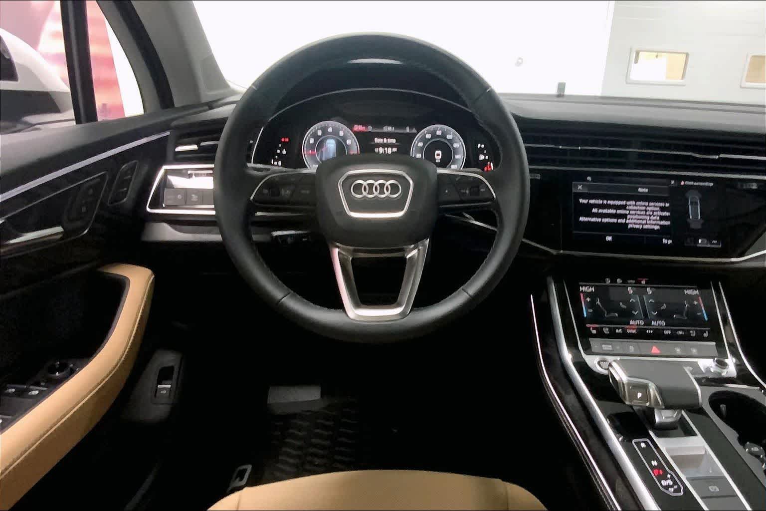 Thumbnail: 2026 Audi Q7 - 15