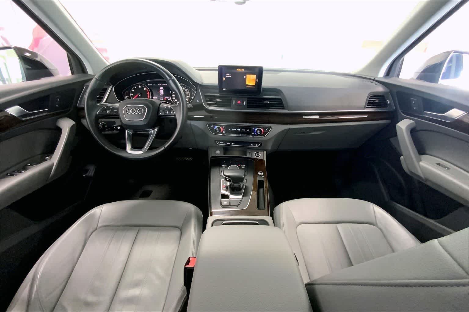 Thumbnail: 2019 Audi Q5 - 8