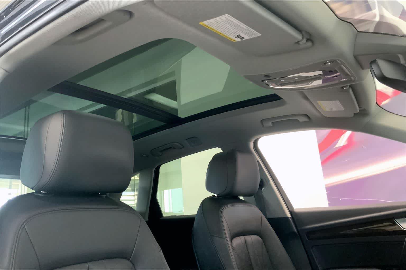 Thumbnail: 2020 Audi Q5 - 28