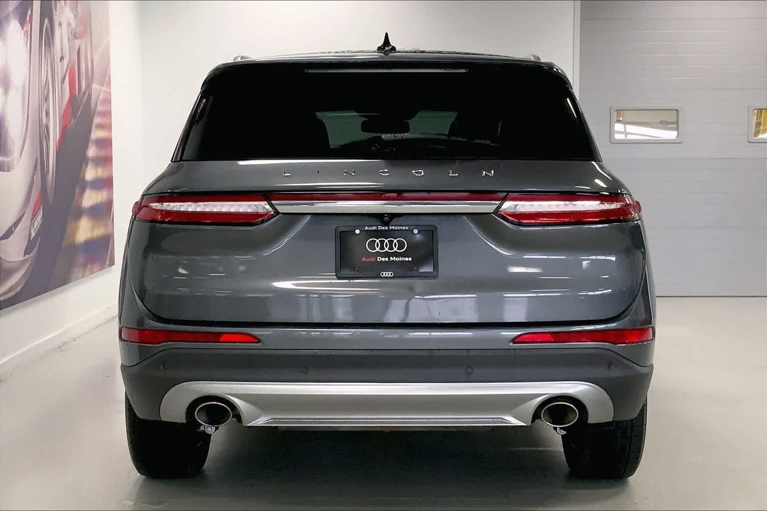 Thumbnail: 2022 Lincoln Corsair - 5