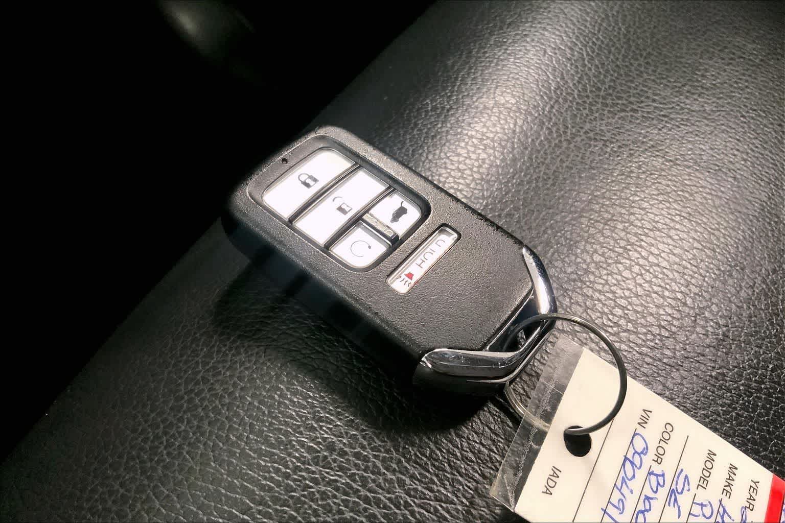 Thumbnail: 2022 Honda Pilot - 18