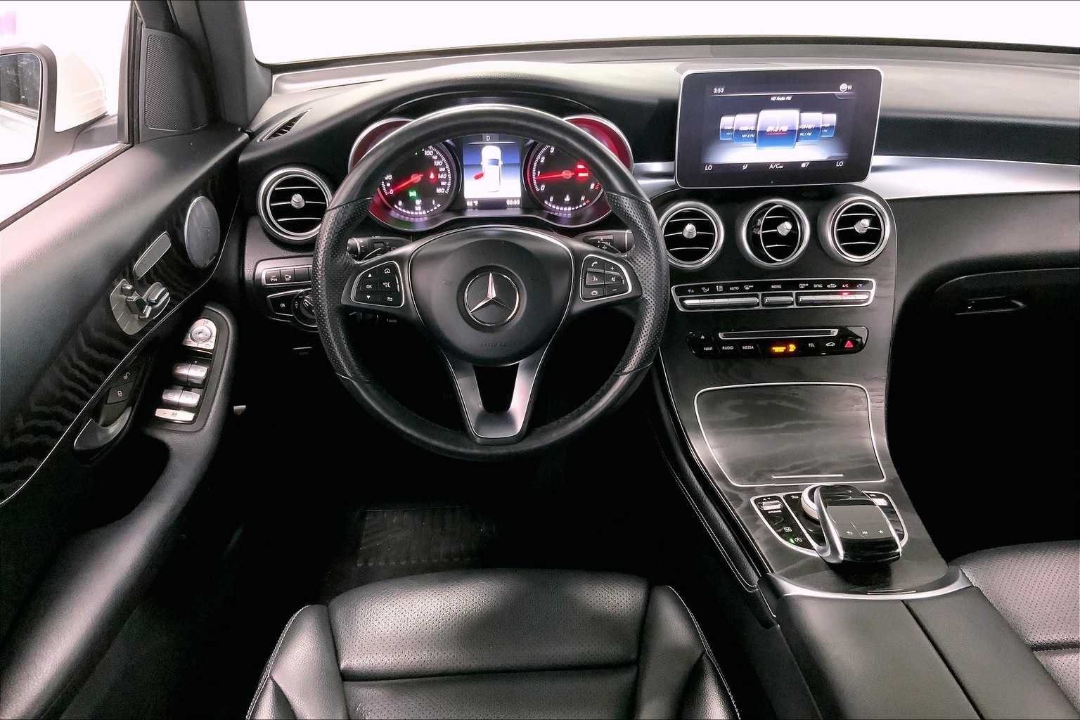 Thumbnail: 2018 Mercedes-Benz GLC - 13